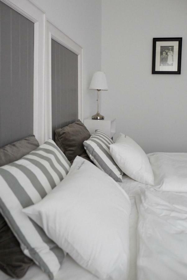 Biala Wstazka B&B Czepino ภายนอก รูปภาพ